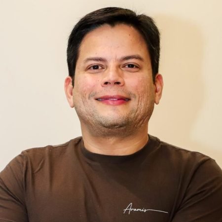perfil_Rafael_Lopes
